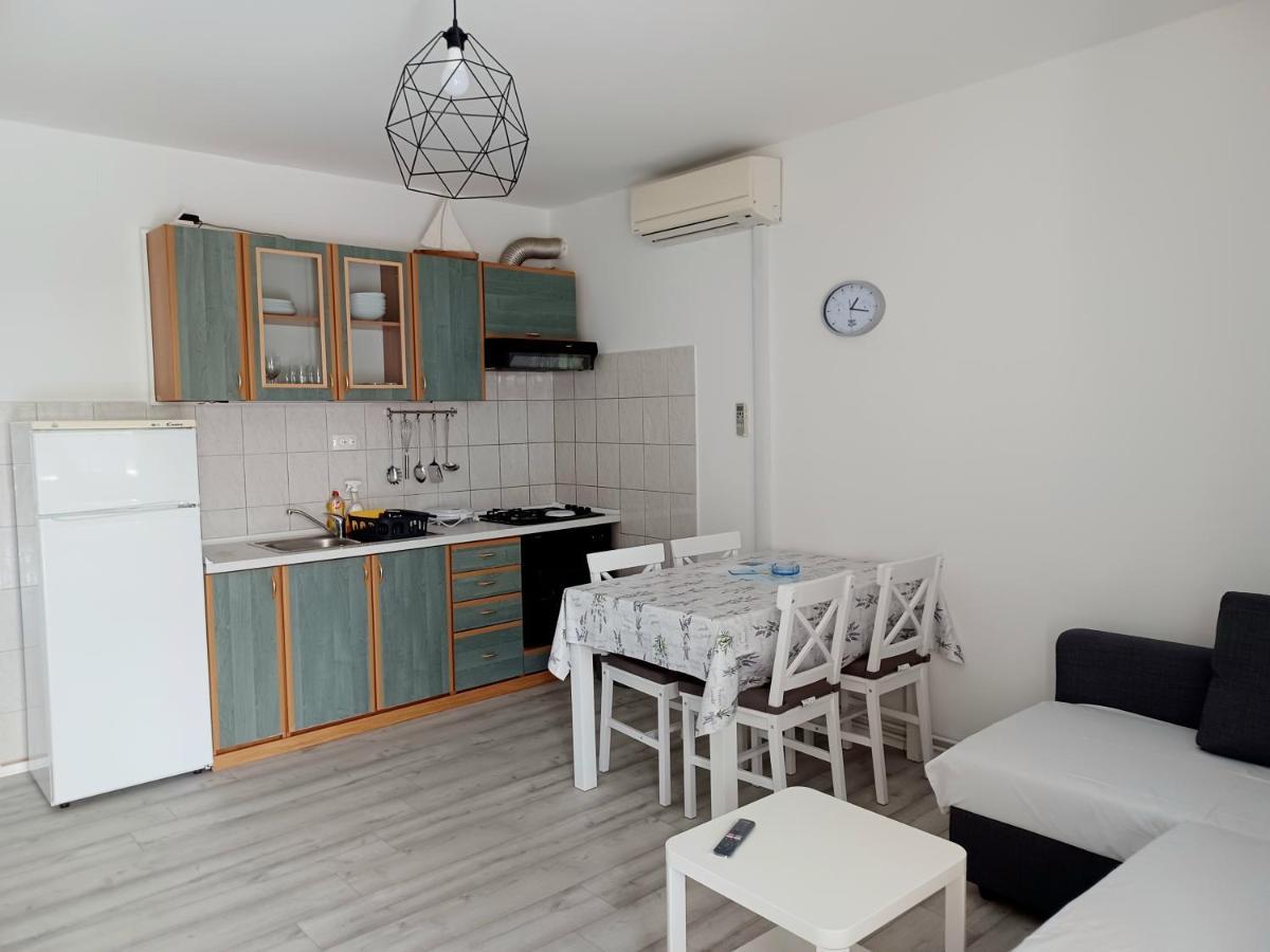 Apartmani Ramesa Murter Eksteriør billede